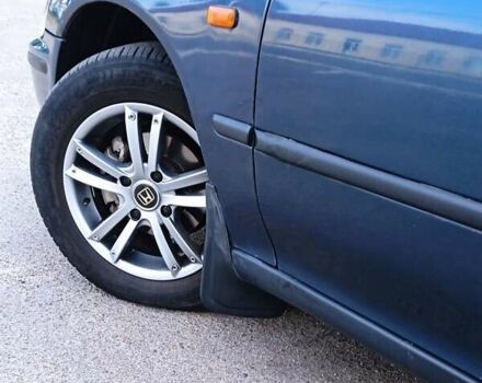 Синий Хонда Аккорд, объемом двигателя 2 л и пробегом 341 тыс. км за 3999 $, фото 10 на Automoto.ua