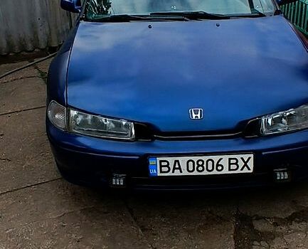 Хонда Аккорд 1994 у Новоукраинке на Automoto.ua Синій Хонда Аккорд, об'ємом двигуна 2 л та пробігом 323 тис. км за 2000 $, фото 2 на Automoto.ua
