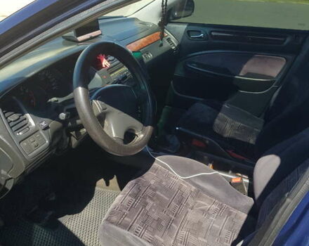 Синій Хонда Аккорд, об'ємом двигуна 1.8 л та пробігом 320 тис. км за 2500 $, фото 4 на Automoto.ua