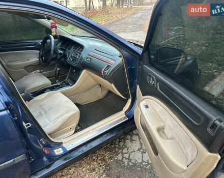 Синий Хонда Аккорд, объемом двигателя 1.85 л и пробегом 250 тыс. км за 2500 $, фото 10 на Automoto.ua