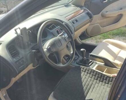 Синий Хонда Аккорд, объемом двигателя 1.8 л и пробегом 398 тыс. км за 3000 $, фото 8 на Automoto.ua