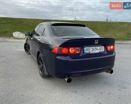 Синий Хонда Аккорд, объемом двигателя 2.4 л и пробегом 338 тыс. км за 5700 $, фото 6 на Automoto.ua