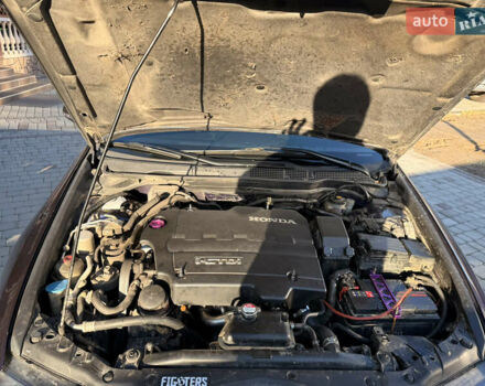 Синий Хонда Аккорд, объемом двигателя 2.2 л и пробегом 322 тыс. км за 4200 $, фото 11 на Automoto.ua