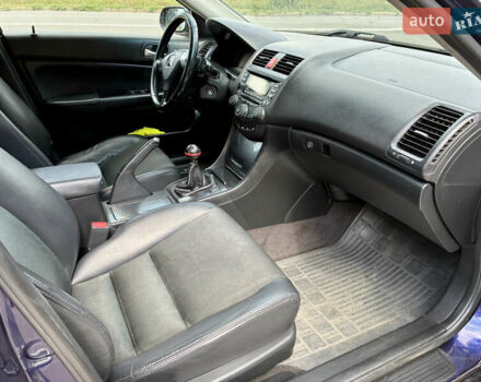 Синий Хонда Аккорд, объемом двигателя 2 л и пробегом 245 тыс. км за 5200 $, фото 9 на Automoto.ua