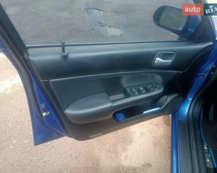 Синий Хонда Аккорд, объемом двигателя 2 л и пробегом 267 тыс. км за 5700 $, фото 12 на Automoto.ua