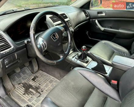 Синий Хонда Аккорд, объемом двигателя 2 л и пробегом 245 тыс. км за 5200 $, фото 8 на Automoto.ua