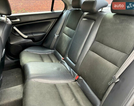 Синий Хонда Аккорд, объемом двигателя 2 л и пробегом 245 тыс. км за 5200 $, фото 10 на Automoto.ua