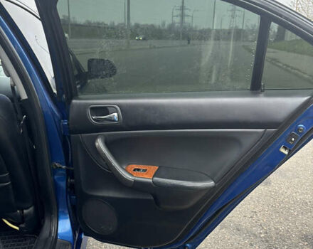 Синий Хонда Аккорд, объемом двигателя 2 л и пробегом 254 тыс. км за 5800 $, фото 5 на Automoto.ua