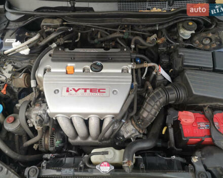 Синий Хонда Аккорд, объемом двигателя 2.4 л и пробегом 253 тыс. км за 7300 $, фото 11 на Automoto.ua