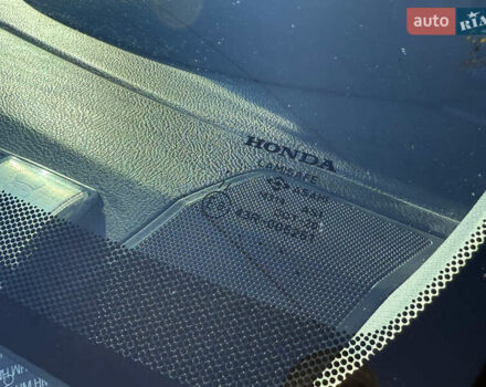 Синий Хонда Аккорд, объемом двигателя 2.35 л и пробегом 229 тыс. км за 7400 $, фото 8 на Automoto.ua
