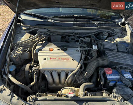 Синий Хонда Аккорд, объемом двигателя 2.35 л и пробегом 229 тыс. км за 7400 $, фото 39 на Automoto.ua