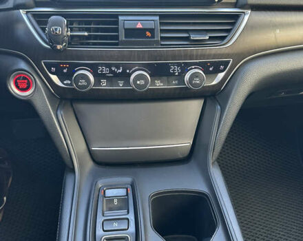 Хонда Аккорд 2007 в Киеве на Automoto.ua Синий Хонда Аккорд, объемом двигателя 2 л и пробегом 124 тыс. км за 17600 $, фото 30 на Automoto.ua