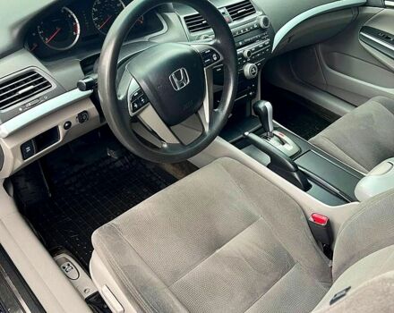 Синий Хонда Аккорд, объемом двигателя 2.4 л и пробегом 305 тыс. км за 6500 $, фото 8 на Automoto.ua