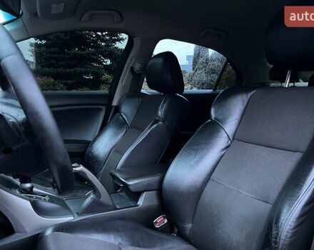 Синий Хонда Аккорд, объемом двигателя 2.35 л и пробегом 291 тыс. км за 8850 $, фото 8 на Automoto.ua