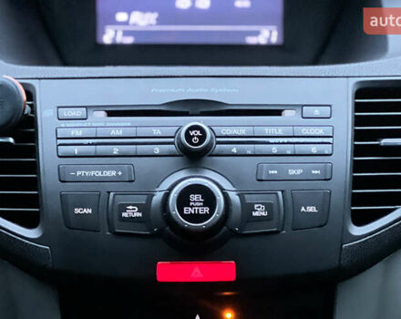 Синий Хонда Аккорд, объемом двигателя 2.35 л и пробегом 291 тыс. км за 8850 $, фото 15 на Automoto.ua