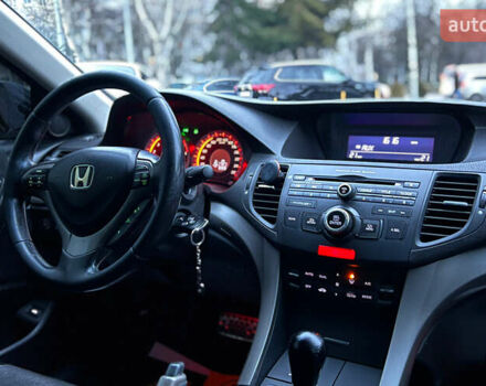 Синий Хонда Аккорд, объемом двигателя 2.35 л и пробегом 291 тыс. км за 8850 $, фото 19 на Automoto.ua