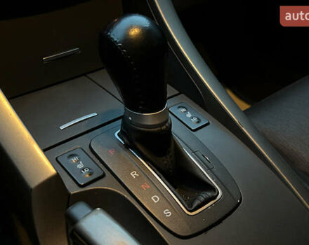 Синий Хонда Аккорд, объемом двигателя 2.35 л и пробегом 291 тыс. км за 8850 $, фото 17 на Automoto.ua