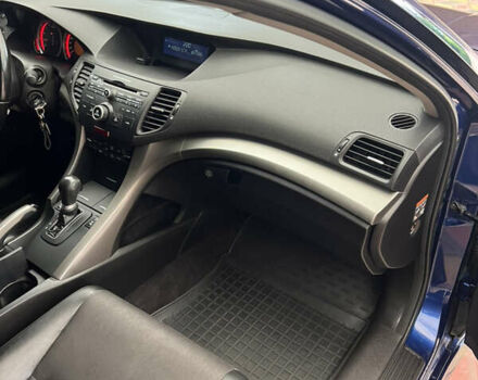Синий Хонда Аккорд, объемом двигателя 2.4 л и пробегом 208 тыс. км за 11000 $, фото 15 на Automoto.ua