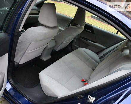 Синій Хонда Аккорд, об'ємом двигуна 2.4 л та пробігом 204 тис. км за 9999 $, фото 19 на Automoto.ua