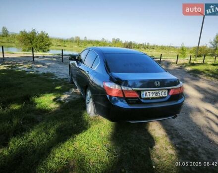 Синий Хонда Аккорд, объемом двигателя 2.4 л и пробегом 173 тыс. км за 9999 $, фото 4 на Automoto.ua