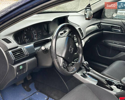 Синій Хонда Аккорд, об'ємом двигуна 2.4 л та пробігом 205 тис. км за 10500 $, фото 17 на Automoto.ua