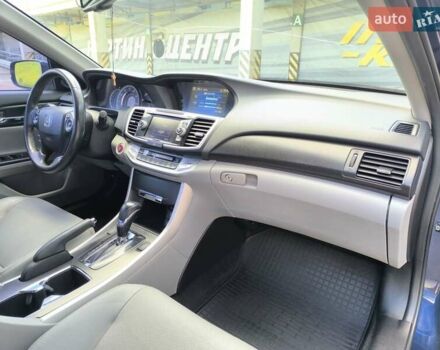 Синий Хонда Аккорд, объемом двигателя 2.4 л и пробегом 167 тыс. км за 12400 $, фото 23 на Automoto.ua