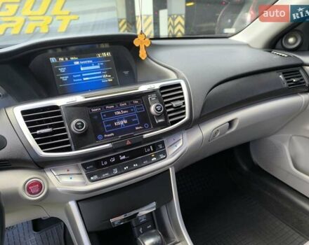 Синий Хонда Аккорд, объемом двигателя 2.4 л и пробегом 167 тыс. км за 12400 $, фото 24 на Automoto.ua