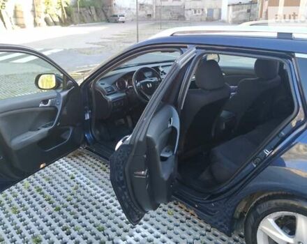 Синий Хонда Аккорд, объемом двигателя 2 л и пробегом 252 тыс. км за 7600 $, фото 5 на Automoto.ua