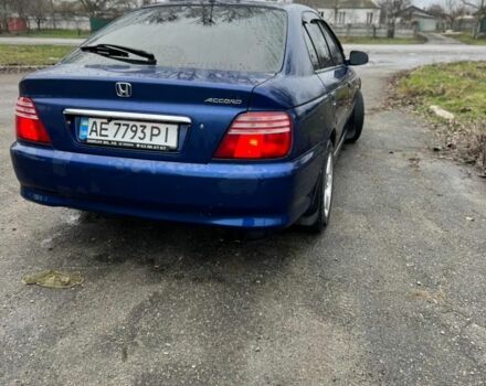 Синий Хонда Аккорд, объемом двигателя 1.9 л и пробегом 300 тыс. км за 4200 $, фото 1 на Automoto.ua