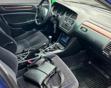 Синий Хонда Аккорд, объемом двигателя 1.9 л и пробегом 300 тыс. км за 4200 $, фото 7 на Automoto.ua