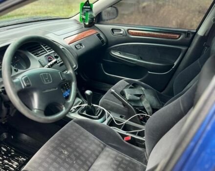 Синий Хонда Аккорд, объемом двигателя 1.9 л и пробегом 300 тыс. км за 4200 $, фото 6 на Automoto.ua