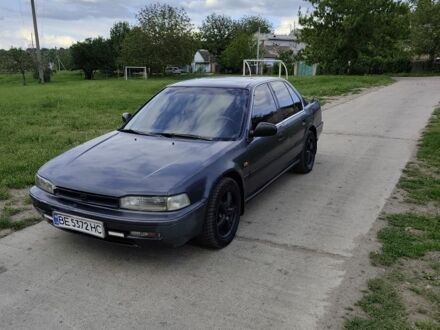 Хонда Аккорд 1990 у Вознесенске на Automoto.ua Синій Хонда Аккорд, об'ємом двигуна 2 л та пробігом 245 тис. км за 1400 $, фото 1 на Automoto.ua