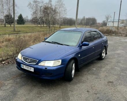 Синий Хонда Аккорд, объемом двигателя 1.9 л и пробегом 300 тыс. км за 4200 $, фото 1 на Automoto.ua