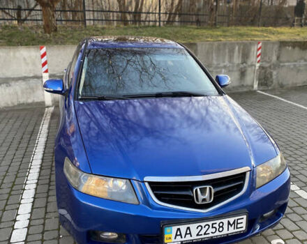 Синий Хонда Аккорд, объемом двигателя 2.4 л и пробегом 253 тыс. км за 6000 $, фото 1 на Automoto.ua