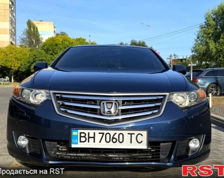 Синий Хонда Аккорд, объемом двигателя 2.4 л и пробегом 176 тыс. км за 8200 $, фото 1 на Automoto.ua