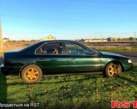 Зеленый Хонда Аккорд, объемом двигателя 2.7 л и пробегом 250 тыс. км за 3000 $, фото 3 на Automoto.ua