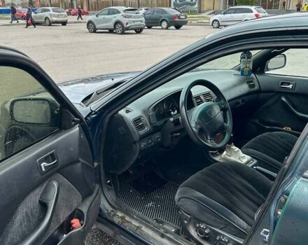 Зеленый Хонда Аккорд, объемом двигателя 2 л и пробегом 453 тыс. км за 2500 $, фото 6 на Automoto.ua