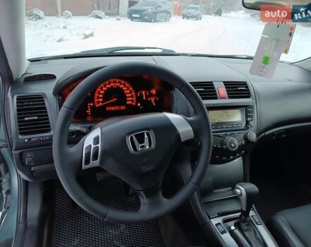 Зеленый Хонда Аккорд, объемом двигателя 2 л и пробегом 277 тыс. км за 5800 $, фото 8 на Automoto.ua