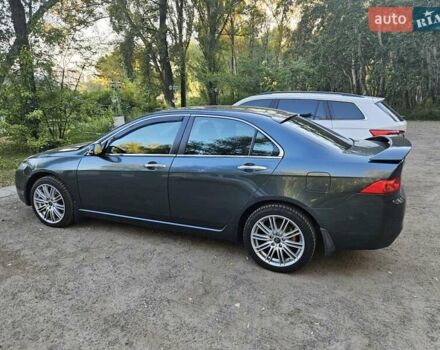 Зелений Хонда Аккорд, об'ємом двигуна 2 л та пробігом 220 тис. км за 3750 $, фото 4 на Automoto.ua