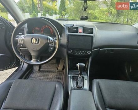 Зелений Хонда Аккорд, об'ємом двигуна 2 л та пробігом 220 тис. км за 3750 $, фото 10 на Automoto.ua