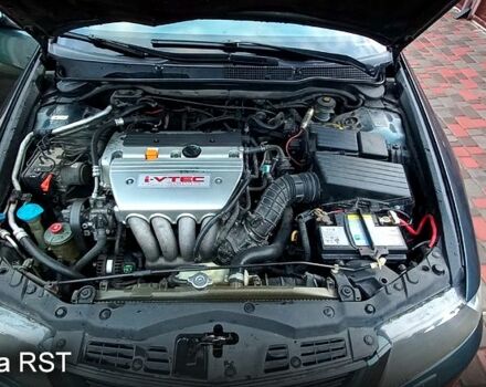 Зеленый Хонда Аккорд, объемом двигателя 2.4 л и пробегом 308 тыс. км за 7400 $, фото 11 на Automoto.ua