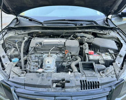 Зеленый Хонда Аккорд, объемом двигателя 2.36 л и пробегом 122 тыс. км за 12000 $, фото 7 на Automoto.ua