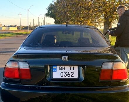 Зеленый Хонда Аккорд, объемом двигателя 2.7 л и пробегом 250 тыс. км за 3000 $, фото 1 на Automoto.ua