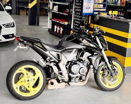 Черный Хонда CB 1000R, объемом двигателя 1 л и пробегом 50 тыс. км за 7000 $, фото 1 на Automoto.ua