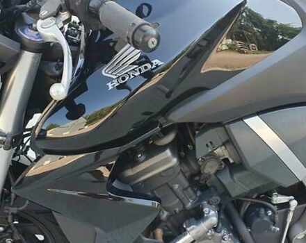 Черный Хонда CB 1000R, объемом двигателя 0 л и пробегом 25 тыс. км за 8000 $, фото 7 на Automoto.ua
