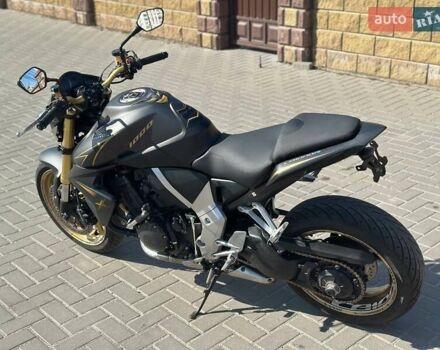 Чорний Хонда CB 1000R, об'ємом двигуна 0 л та пробігом 13 тис. км за 8490 $, фото 12 на Automoto.ua