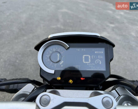 Черный Хонда CB 1000R, объемом двигателя 1 л и пробегом 8 тыс. км за 10500 $, фото 13 на Automoto.ua