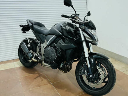 Черный Хонда CB 1000R, объемом двигателя 1 л и пробегом 25 тыс. км за 8000 $, фото 1 на Automoto.ua
