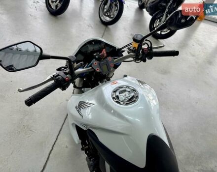 Хонда CB 1000R, объемом двигателя 1 л и пробегом 38 тыс. км за 7299 $, фото 13 на Automoto.ua