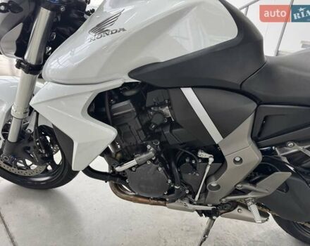 Хонда CB 1000R, объемом двигателя 1 л и пробегом 38 тыс. км за 7299 $, фото 12 на Automoto.ua